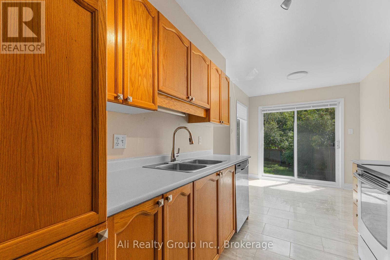 68 Piper Crescent, Ottawa, Ontario  K2K 2S9 - Photo 11 - X13653204