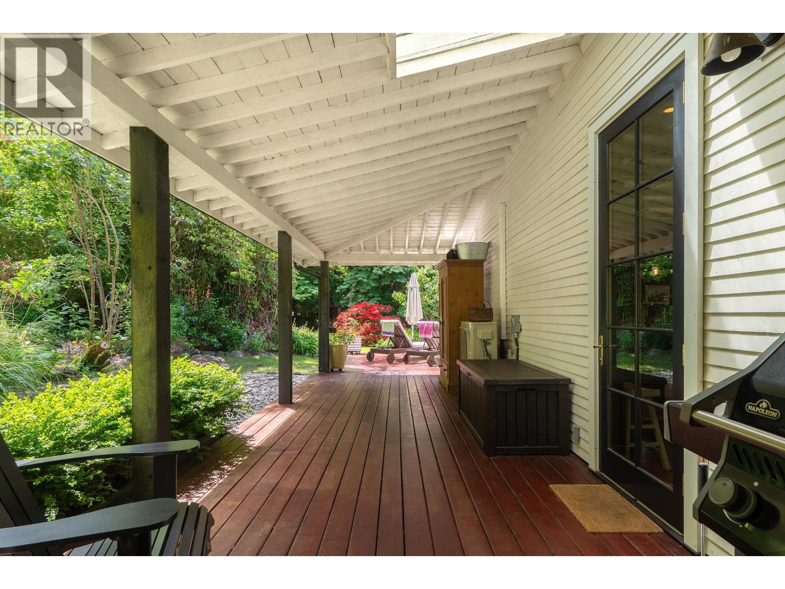 822 Captains Way, Bowen Island, British Columbia V0N 1G2 - Photo 18 - R3153931