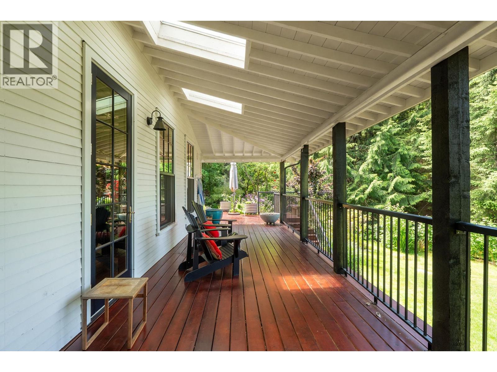 822 Captains Way, Bowen Island, British Columbia V0N 1G2 - Photo 28 - R3153931