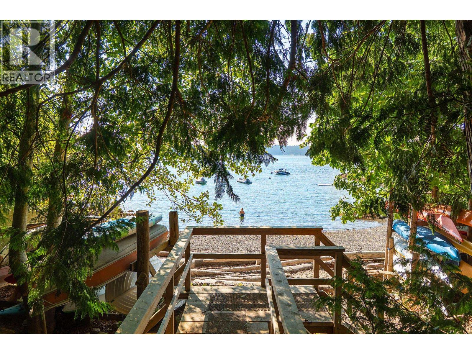822 Captains Way, Bowen Island, British Columbia V0N 1G2 - Photo 39 - R3153931