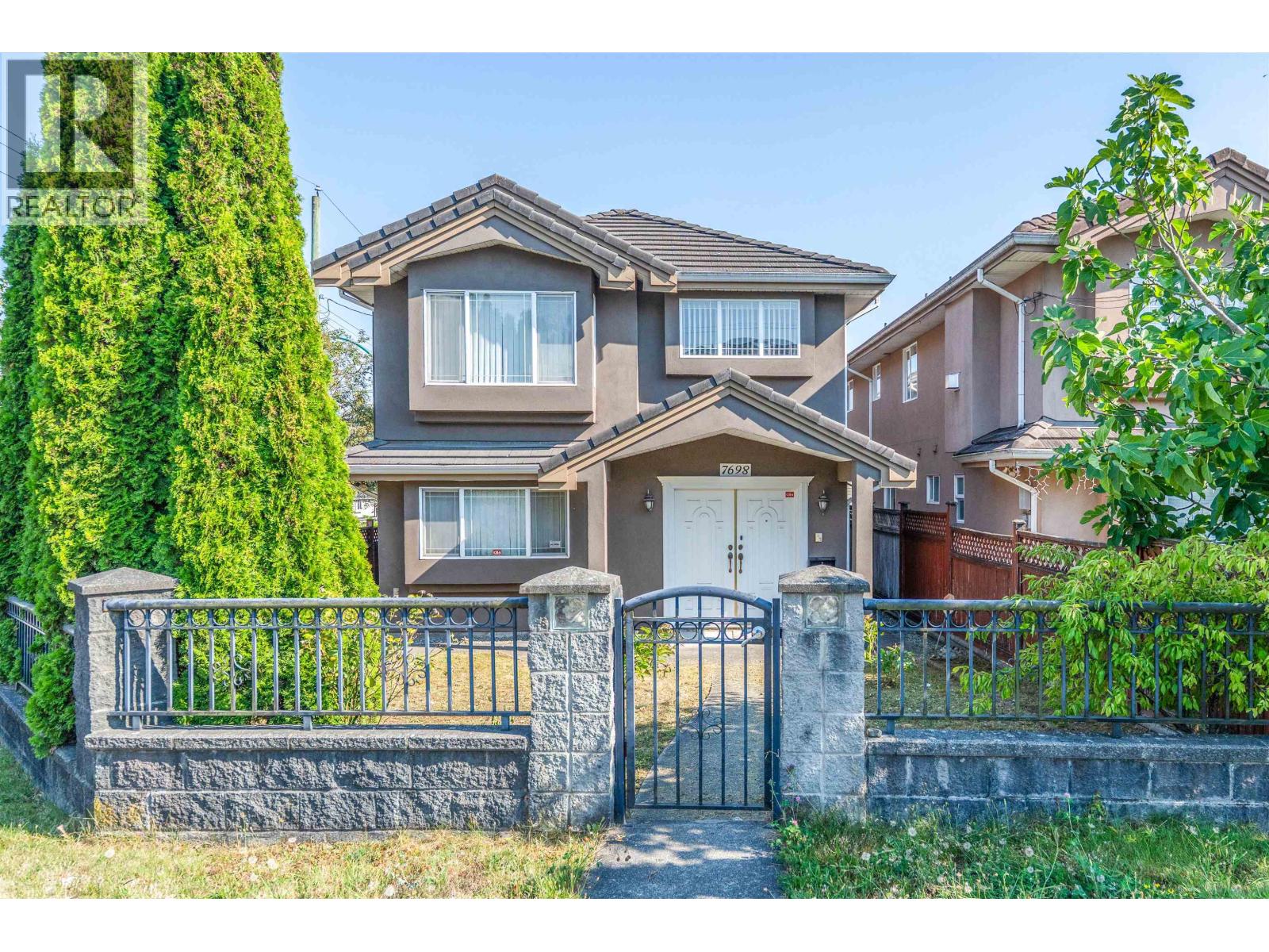 7698 14TH AVENUE, Burnaby, British Columbia