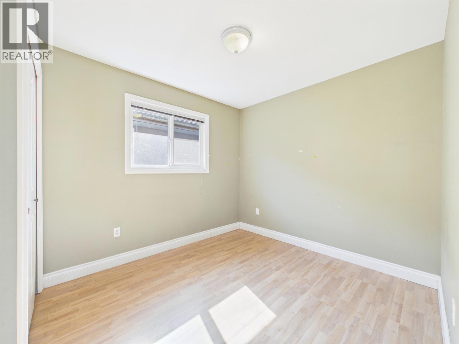 7698 14th Avenue, Burnaby, British Columbia V3N 2A6 - Photo 17 - R3153936