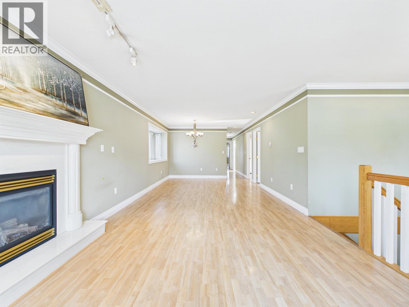 7698 14th Avenue, Burnaby, British Columbia V3N 2A6 - Photo 7 - R3153936