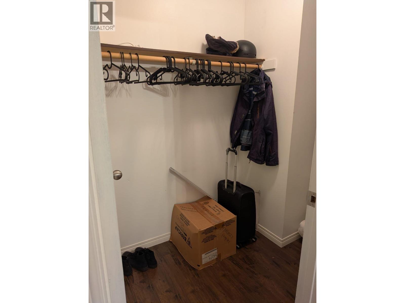 21573 Cherrington Avenue, Maple Ridge, British Columbia  V2X 8R2 - Photo 11 - R3153928