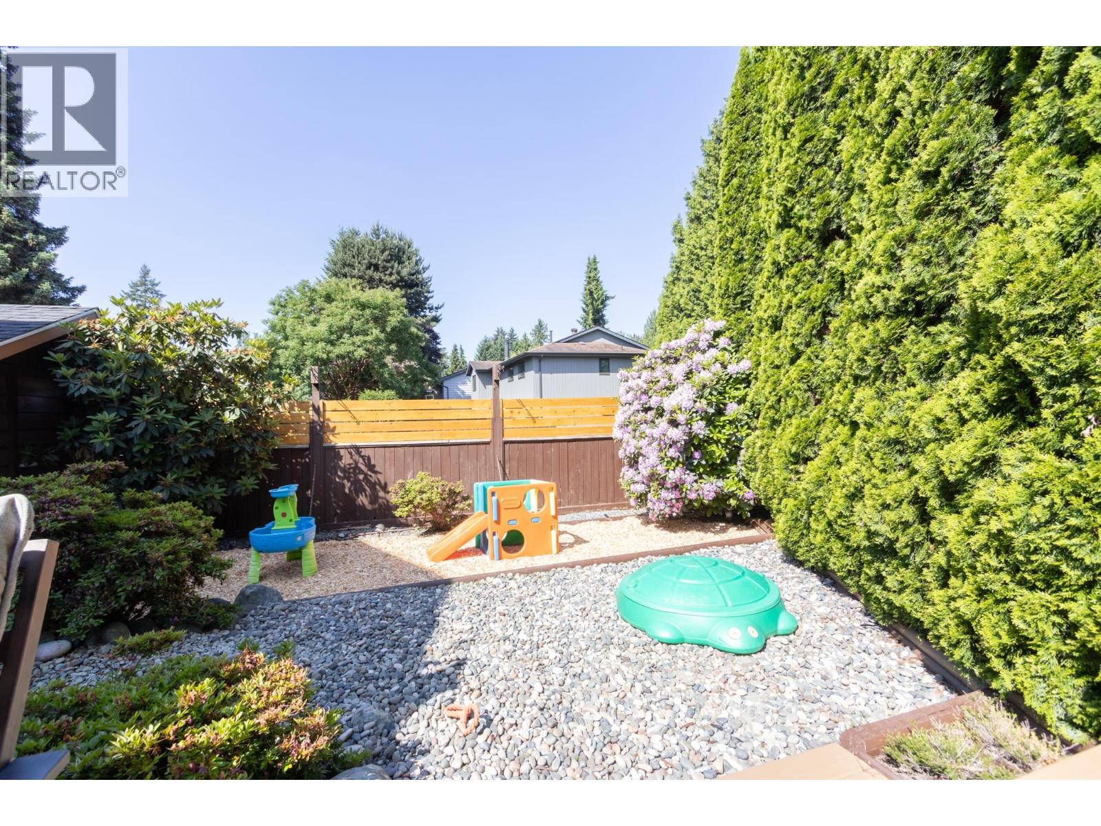 21573 Cherrington Avenue, Maple Ridge, British Columbia  V2X 8R2 - Photo 23 - R3153928
