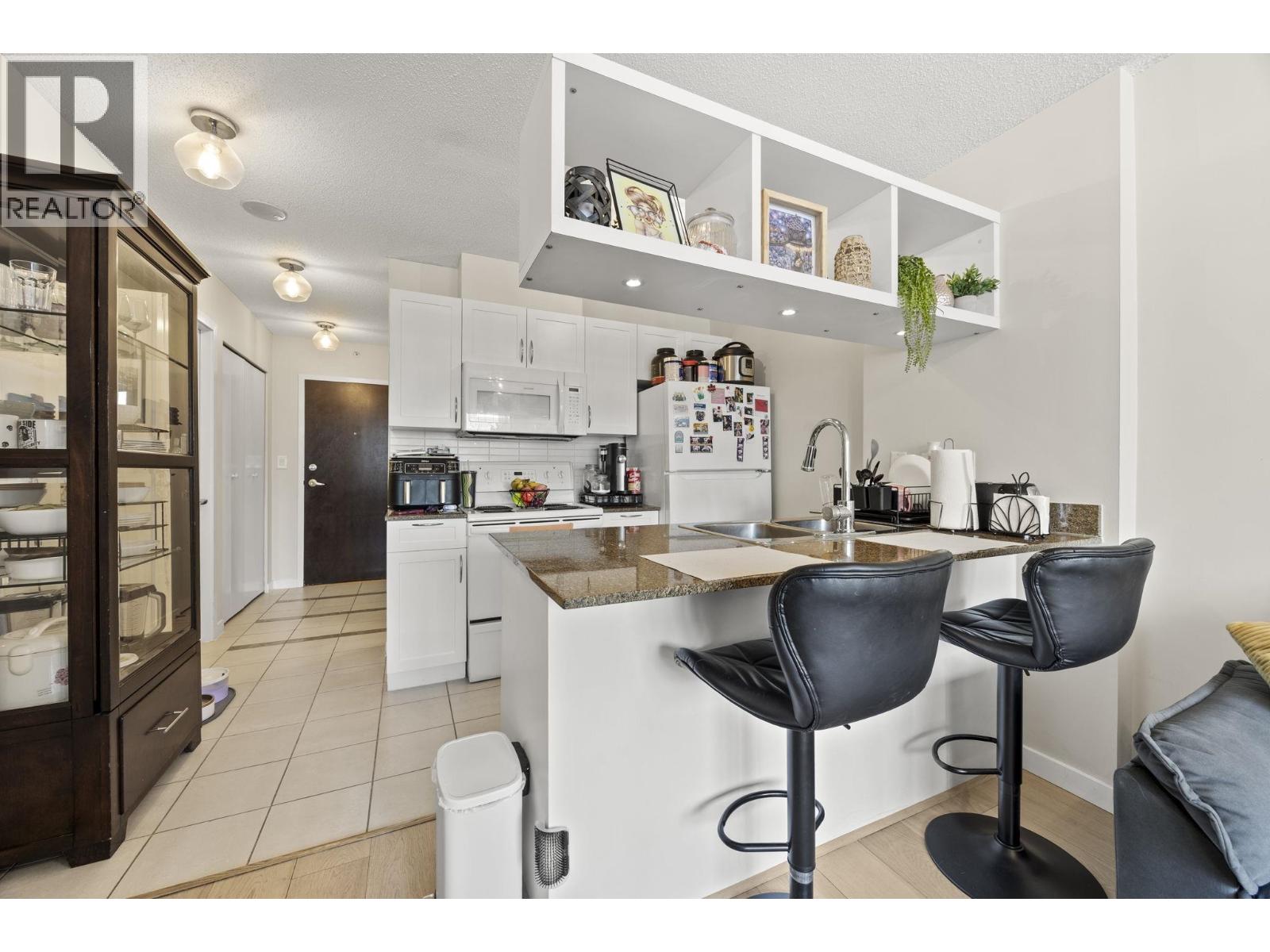 1321 938 Smithe Street, Vancouver, British Columbia  V6Z 3H8 - Photo 17 - R3153940