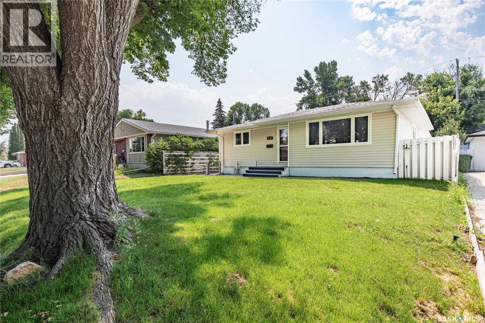 1131 Currie Crescent, Moose Jaw, Saskatchewan  S6H 5M7 - Photo 60 - SK044084