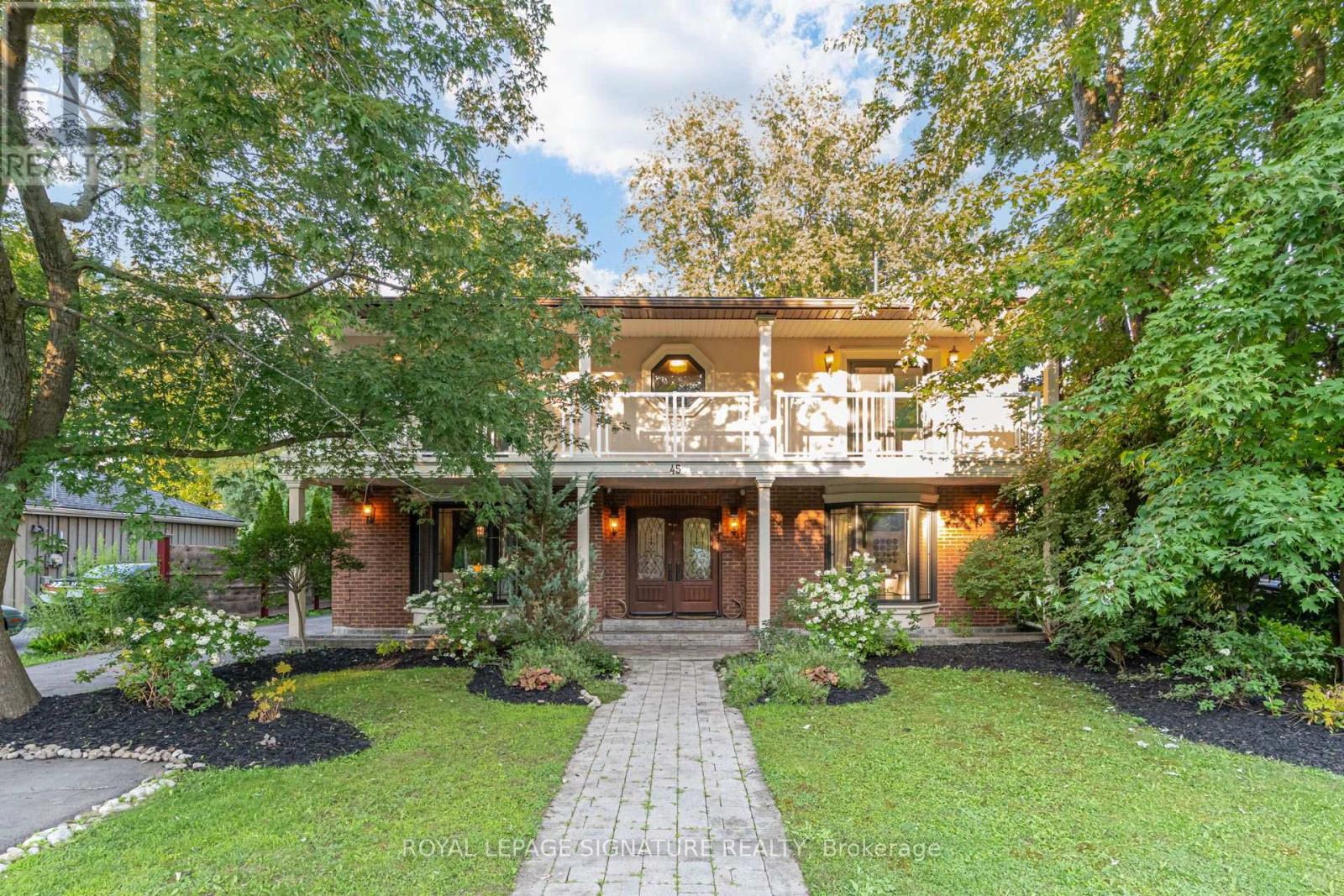 45 PLEASANT AVENUE, East Gwillimbury, Ontario