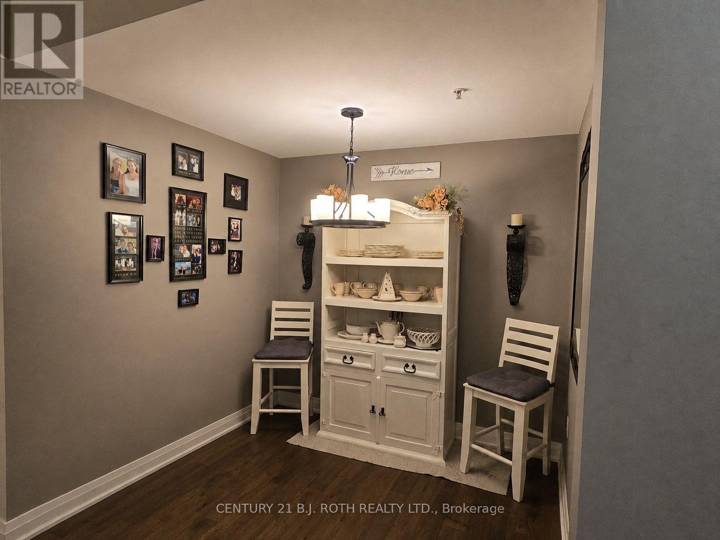 105 - 300 Essa Road, Barrie, Ontario L9J 0B9 - Photo 4 - S13653196