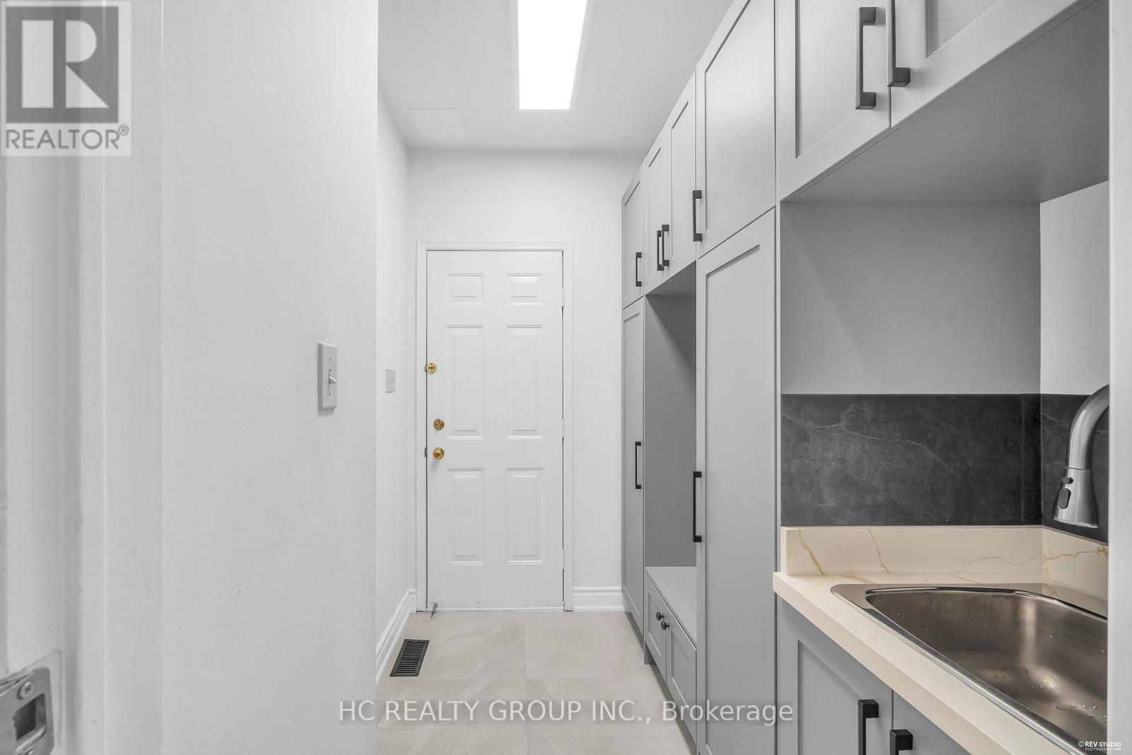 298 Northwood Drive, Oakville, Ontario L6M 1M7 - Photo 23 - W13653198