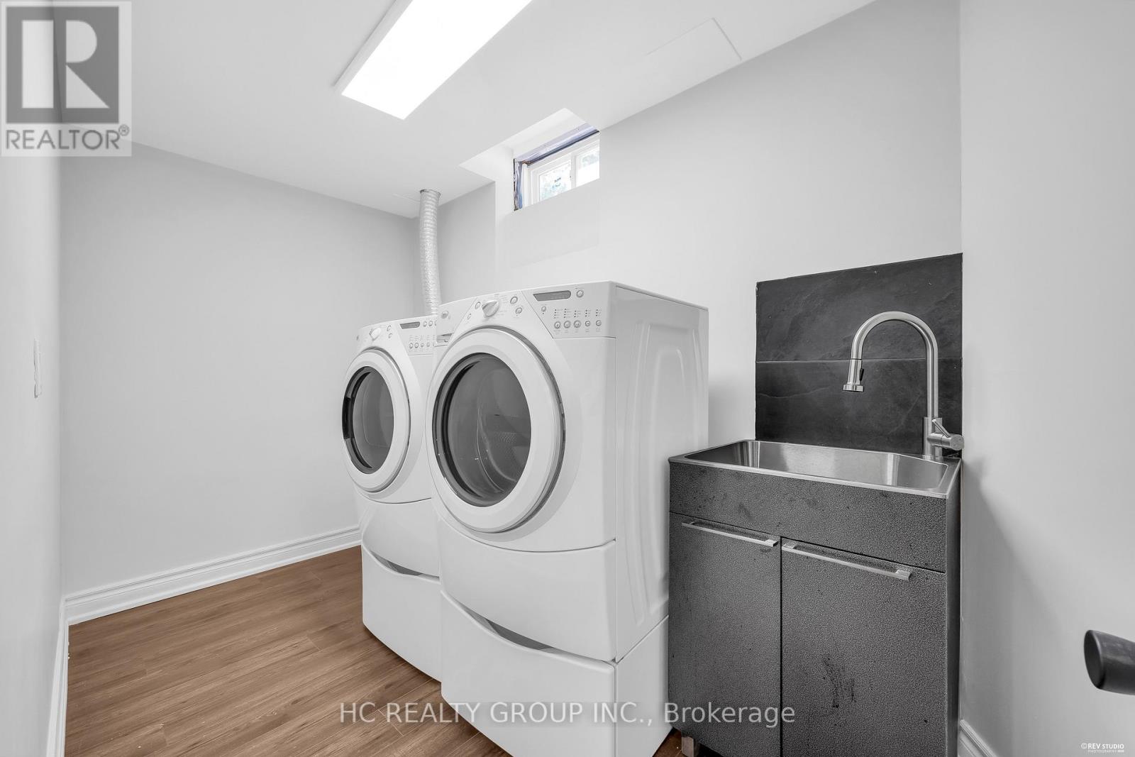 298 Northwood Drive, Oakville, Ontario L6M 1M7 - Photo 47 - W13653198