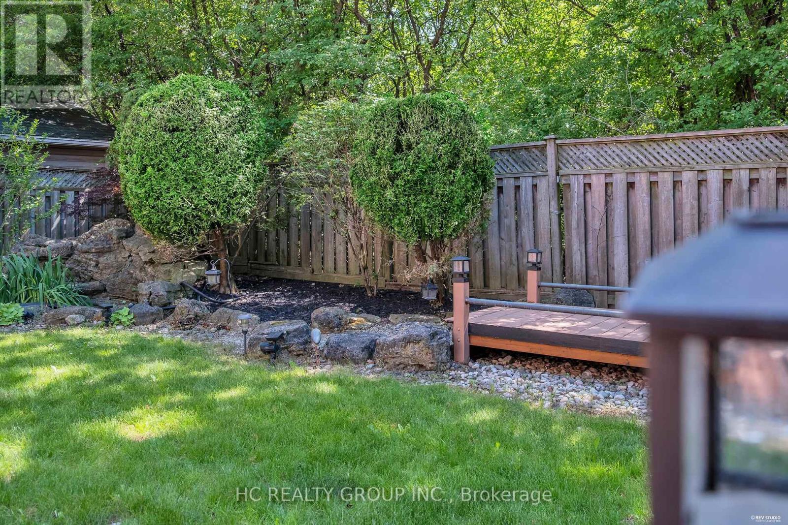 298 Northwood Drive, Oakville, Ontario L6M 1M7 - Photo 49 - W13653198