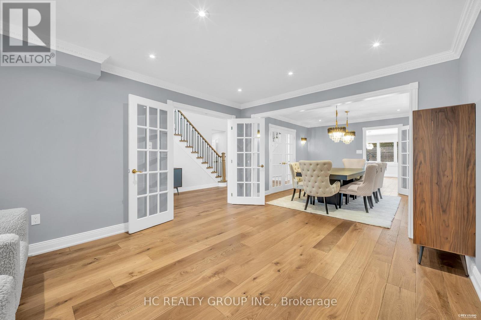 298 Northwood Drive, Oakville, Ontario L6M 1M7 - Photo 8 - W13653198