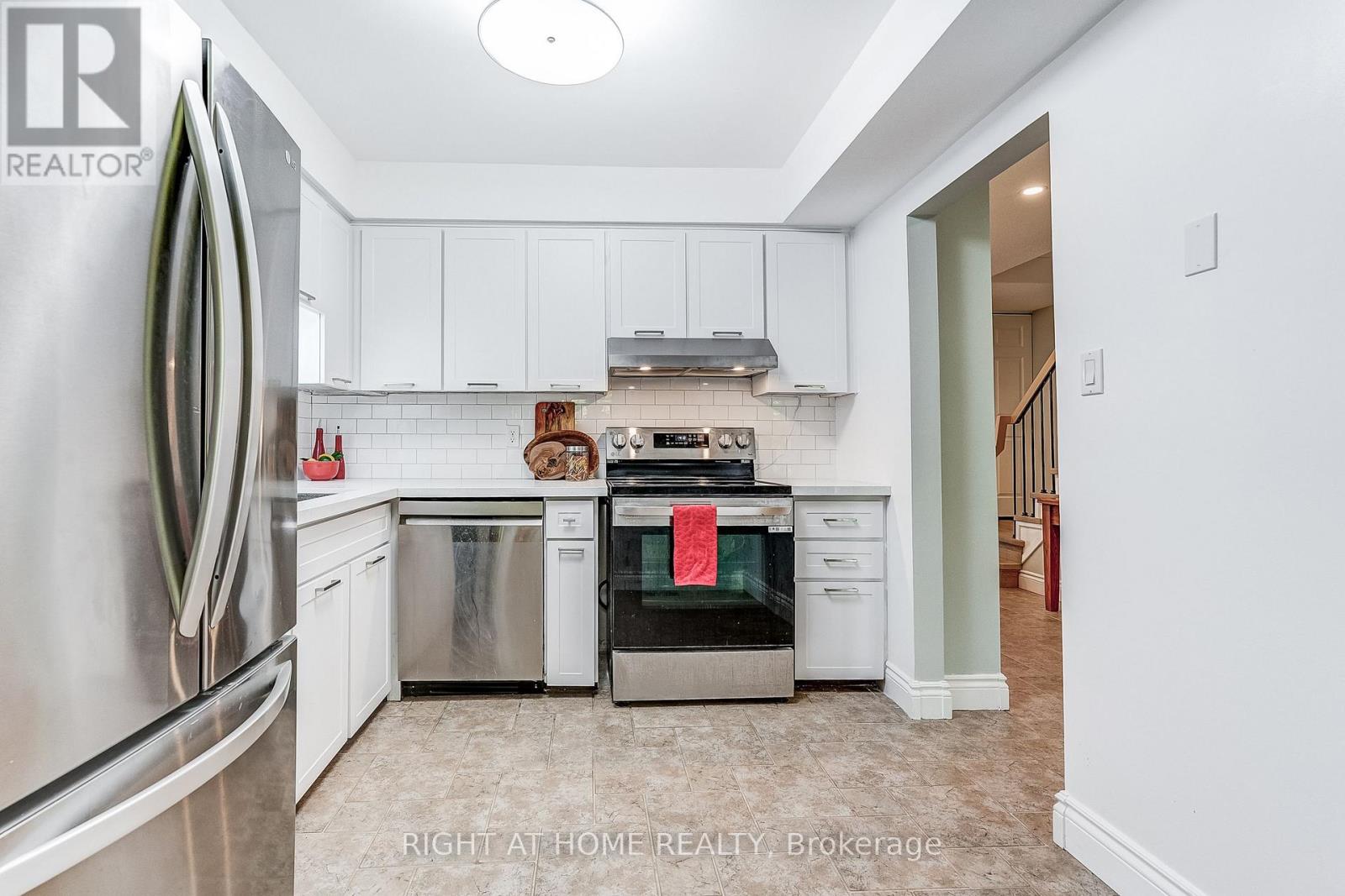 55 - 2120 Rathburn Road E, Mississauga, Ontario  L4W 2S8 - Photo 10 - W13653206