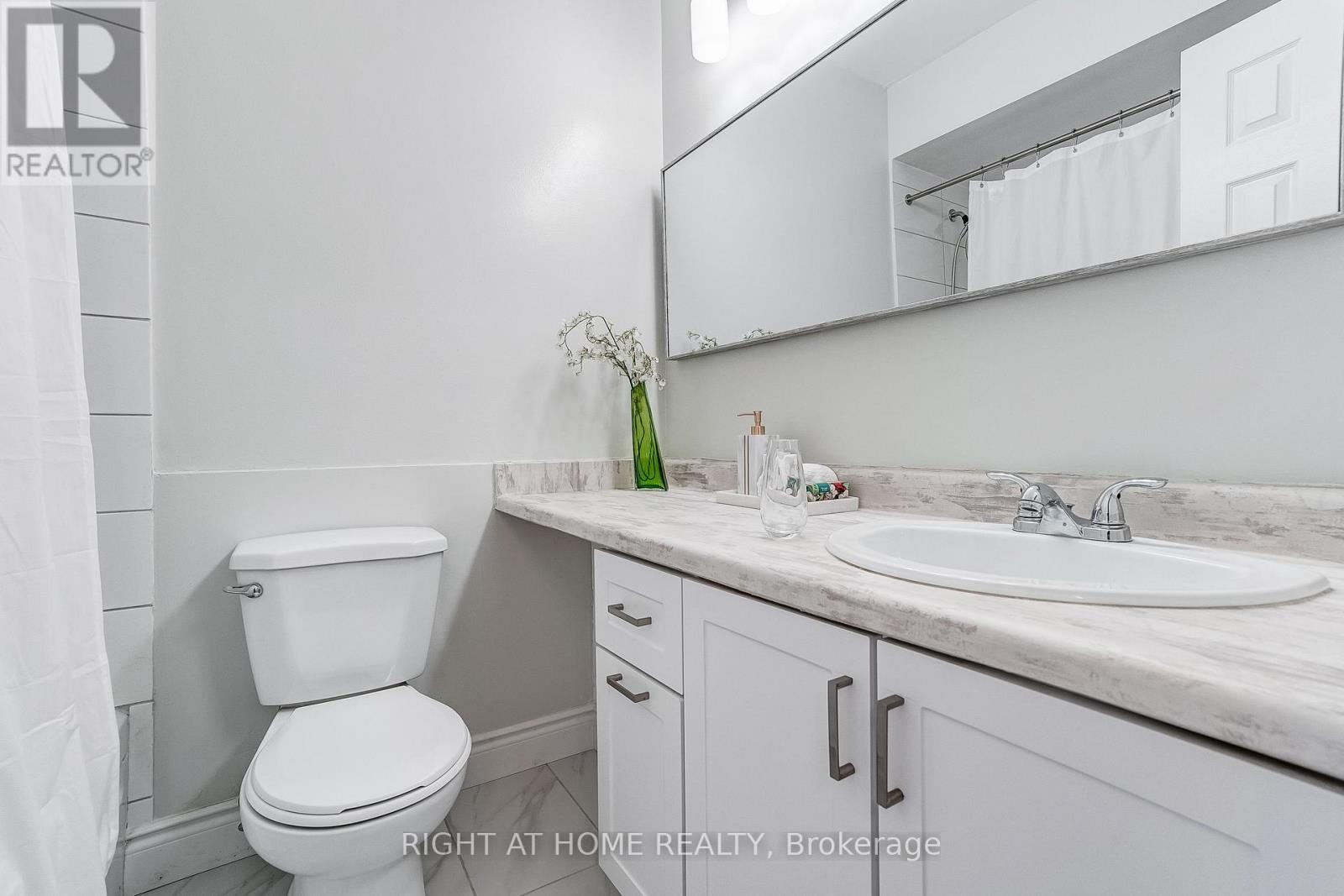55 - 2120 Rathburn Road E, Mississauga, Ontario  L4W 2S8 - Photo 22 - W13653206