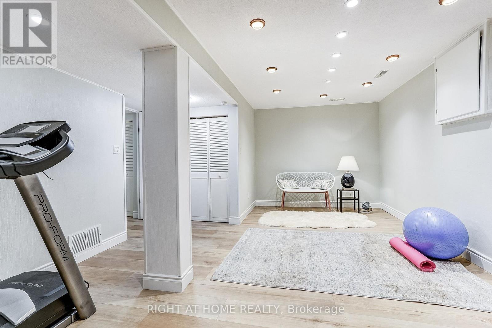 55 - 2120 Rathburn Road E, Mississauga, Ontario  L4W 2S8 - Photo 26 - W13653206