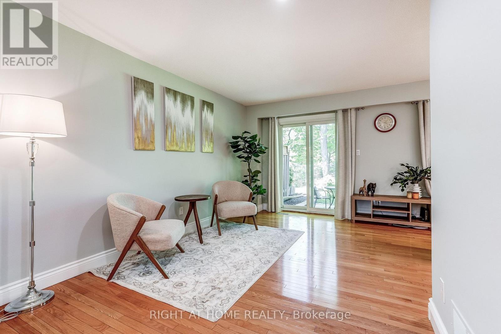 55 - 2120 Rathburn Road E, Mississauga, Ontario  L4W 2S8 - Photo 4 - W13653206