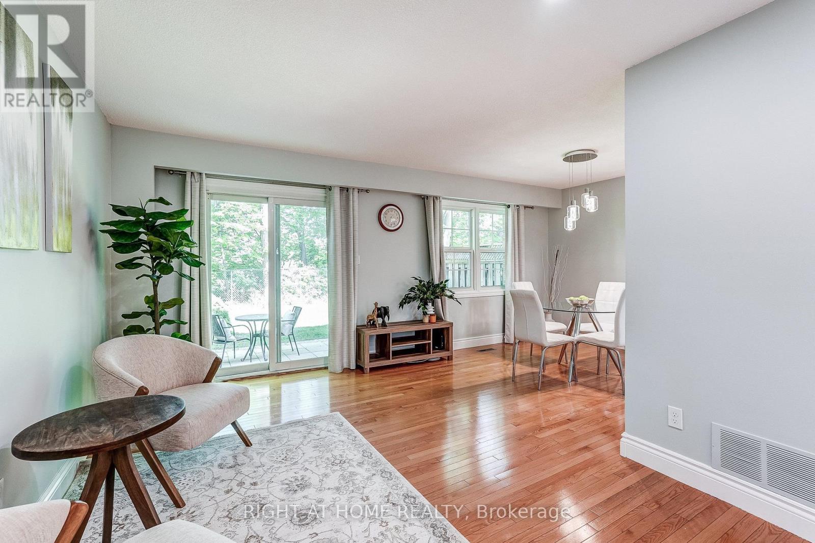 55 - 2120 Rathburn Road E, Mississauga, Ontario  L4W 2S8 - Photo 6 - W13653206