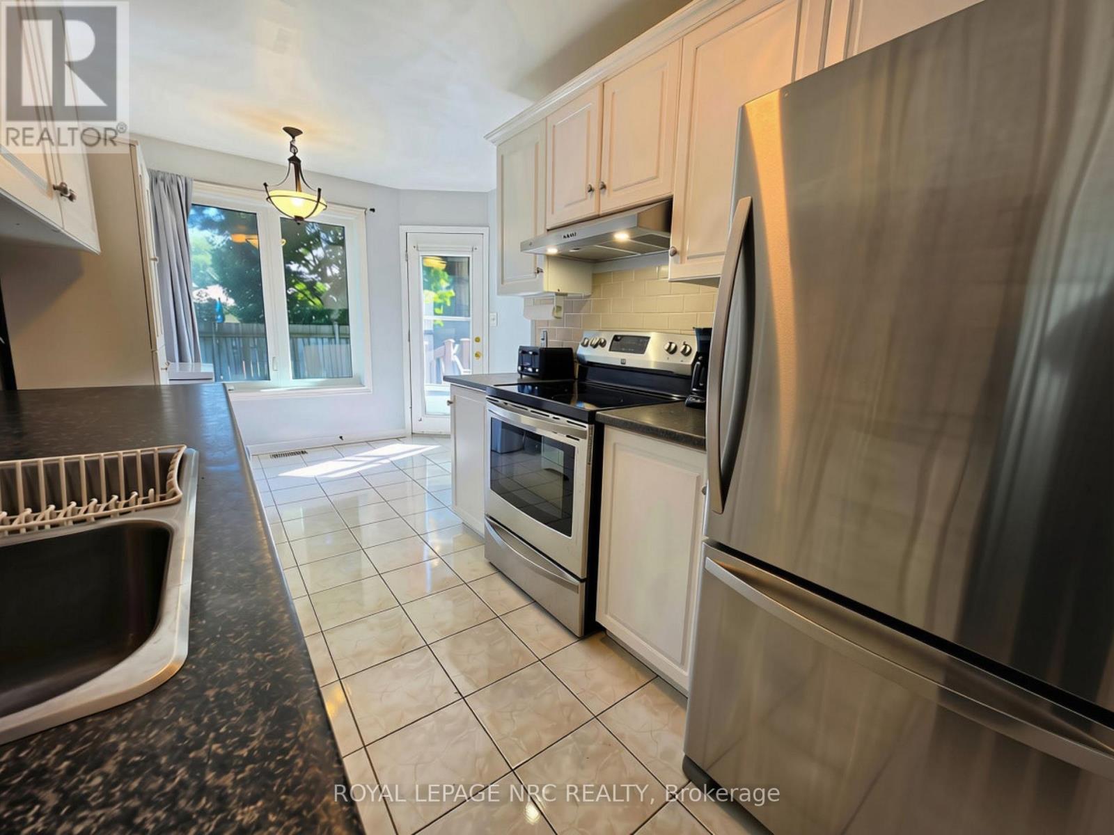 28 - 5070 Drummond Road, Niagara Falls, Ontario  L2E 6E4 - Photo 14 - X13509090