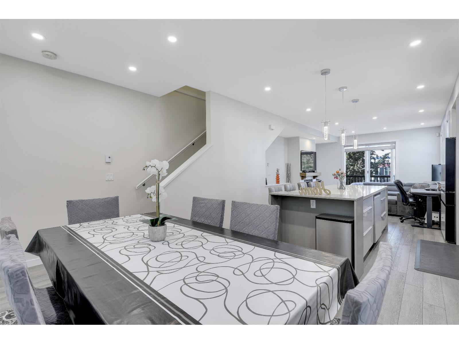 81 7233 189 Street, Surrey, British Columbia  V4N 5Y8 - Photo 14 - R3153913