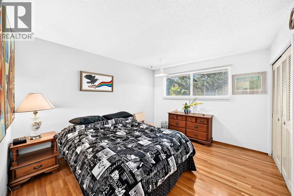 2 Varsplain Place NW, Calgary, Alberta  T3A 0C7 - Photo 28 - A2332072