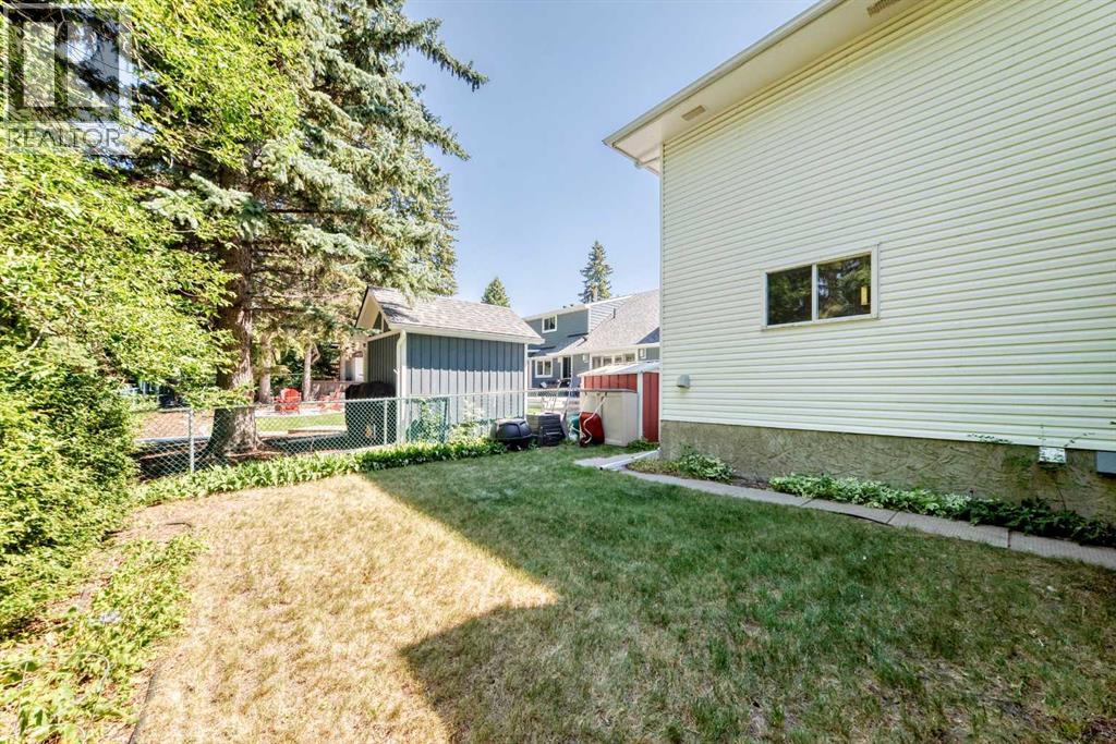 2 Varsplain Place NW, Calgary, Alberta  T3A 0C7 - Photo 49 - A2332072
