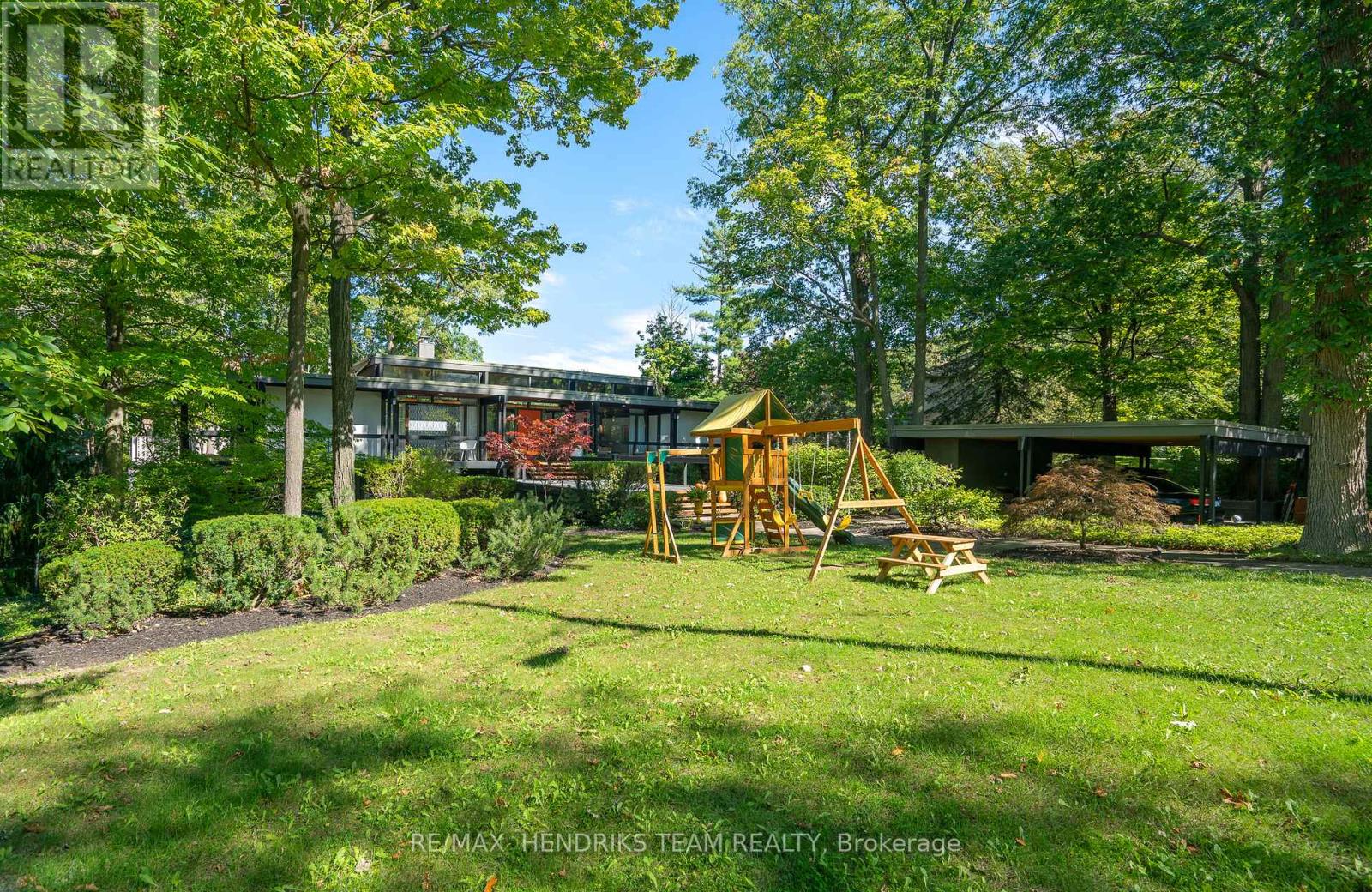 15 Wood Dale Drive, St. Catharines, Ontario  L2T 1Y9 - Photo 4 - X13653276