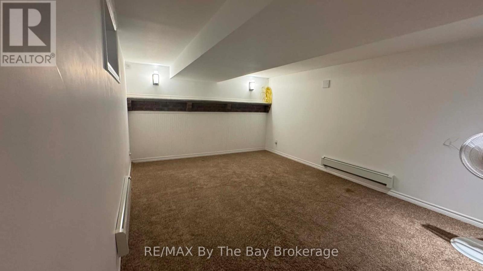 Lower Unit - 130 Letitia Street, Barrie, Ontario  L4N 1P5 - Photo 5 - S13653242