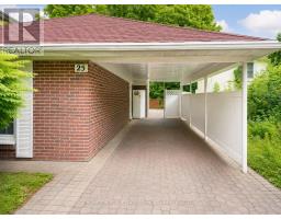 25 LEHAR CRESCENT, Toronto, Ontario