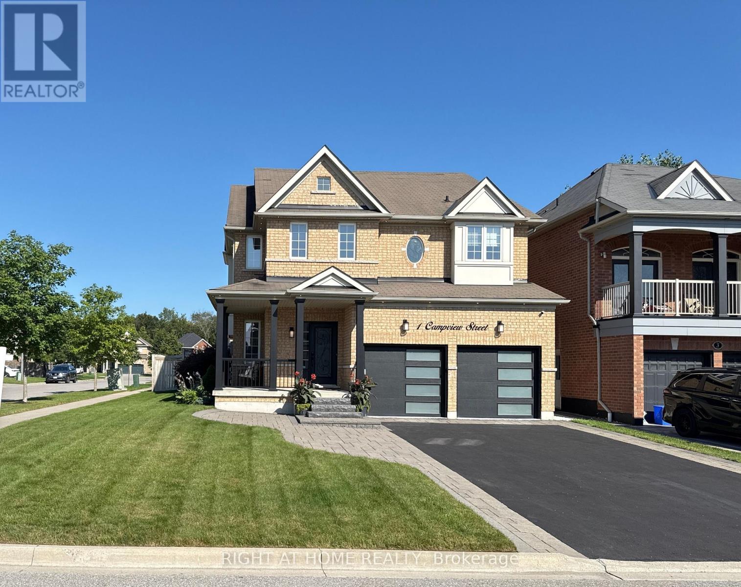 1 Campview Street, Whitby, Ontario  L1R 0K5 - Photo 2 - E13653248
