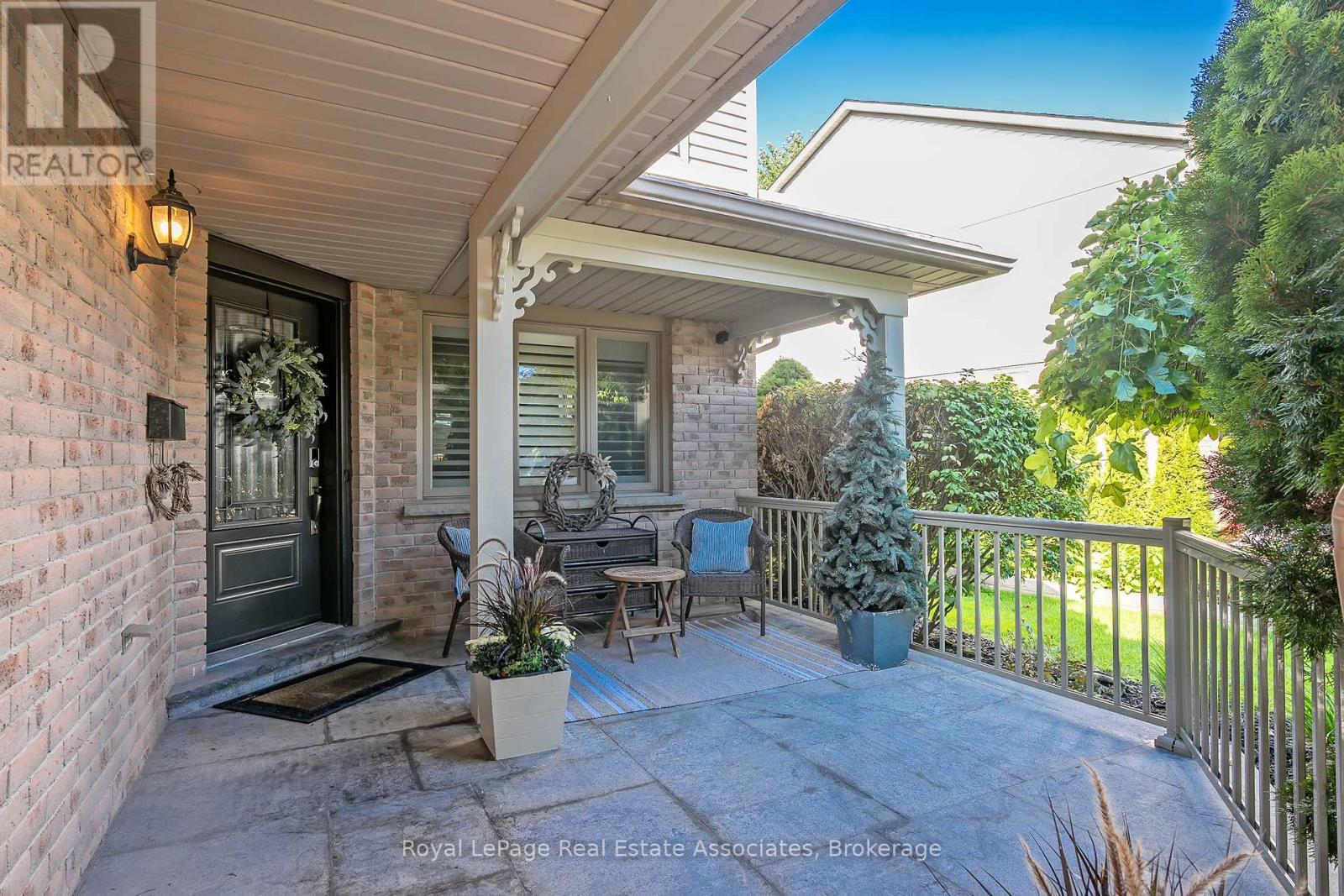 5824 Cornell Crescent, Mississauga, Ontario  L5M 5R5 - Photo 3 - W13653238