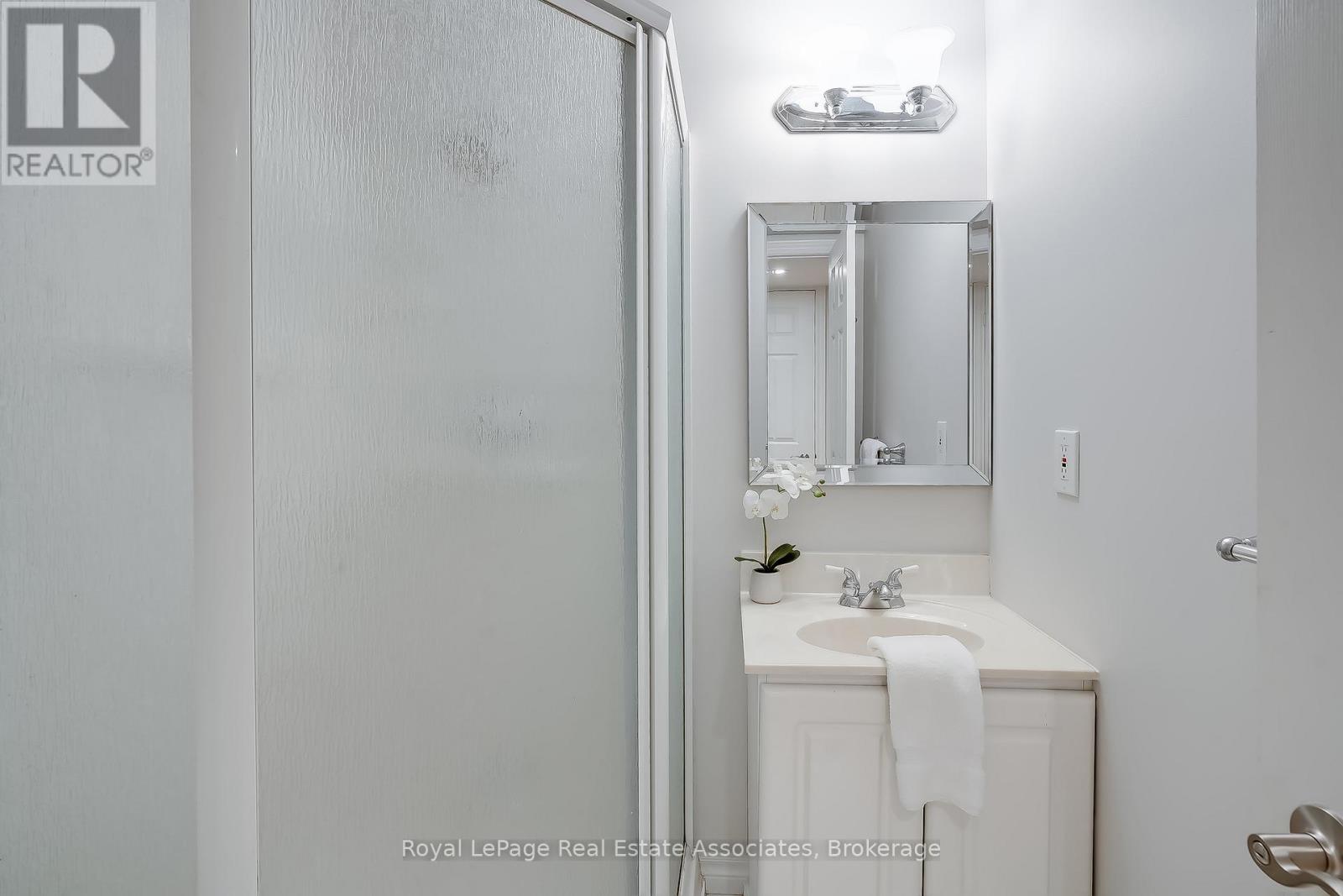 5824 Cornell Crescent, Mississauga, Ontario  L5M 5R5 - Photo 37 - W13653238
