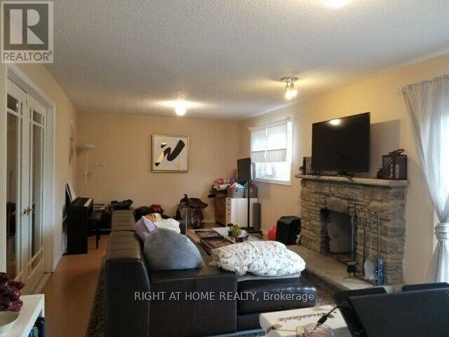 2406 Poplar Crescent, Mississauga, Ontario  L5J 4H3 - Photo 20 - W13653240