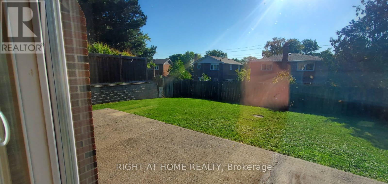 2406 Poplar Crescent, Mississauga, Ontario  L5J 4H3 - Photo 26 - W13653240