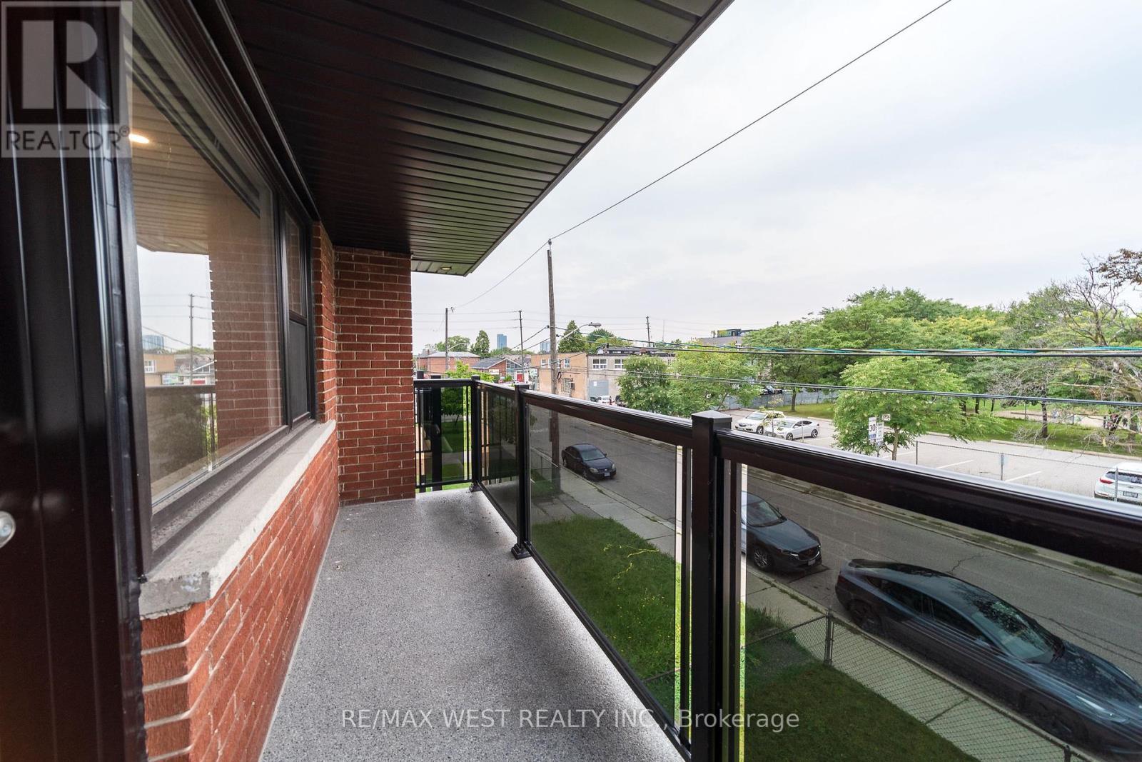 7 - 237 Melrose Street, Toronto, Ontario  M8Y 1B8 - Photo 15 - W13653258