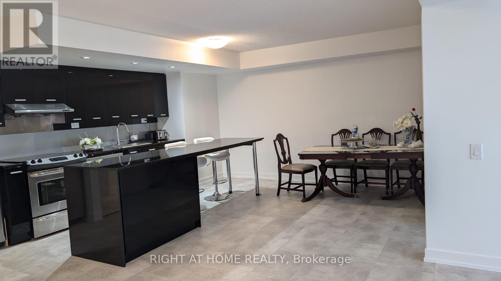 916 - 15 Singer Court, Toronto, Ontario M2K 0B2 - Photo 11 - C13653244