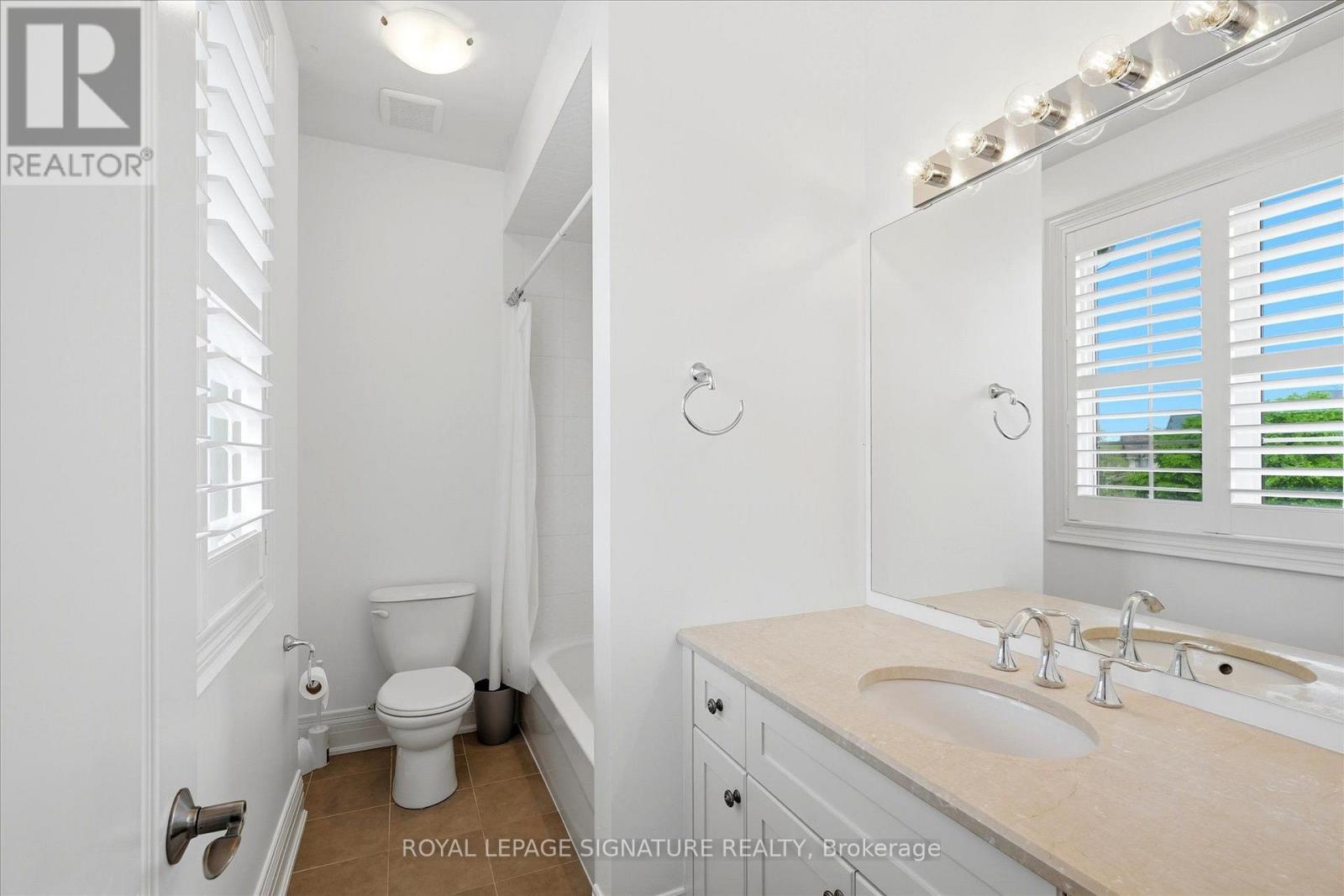 2359 Taylorwood Drive, Oakville, Ontario  L6H 0C6 - Photo 29 - W13653236