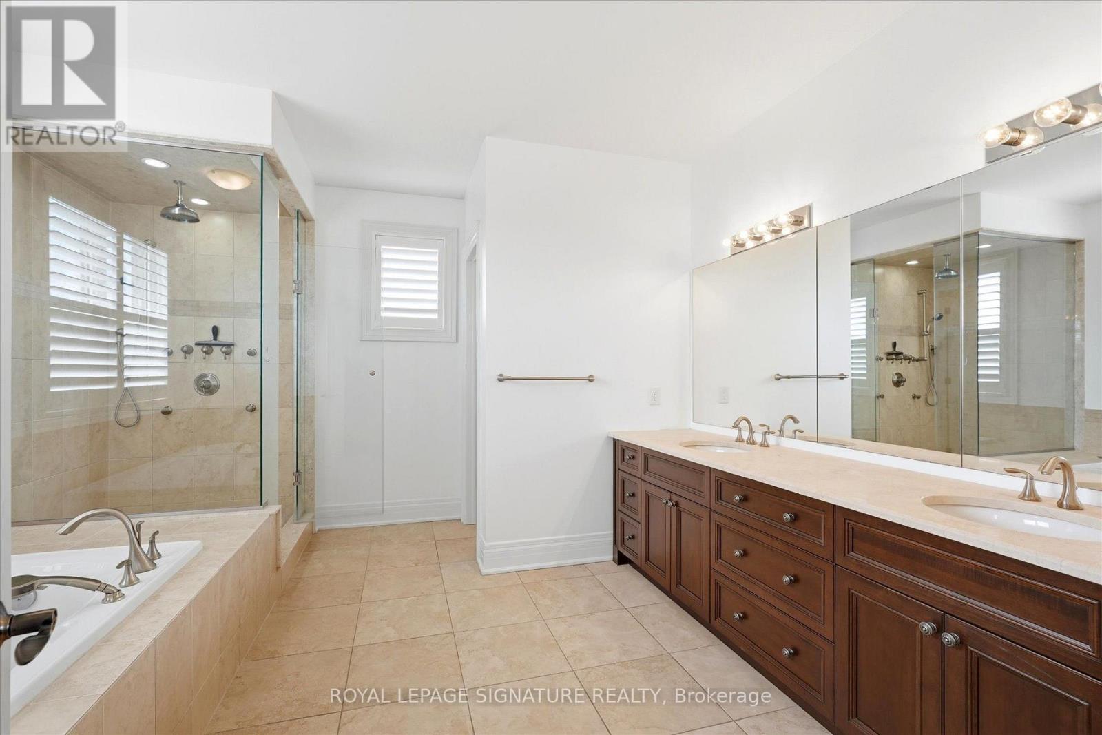 2359 Taylorwood Drive, Oakville, Ontario  L6H 0C6 - Photo 39 - W13653236