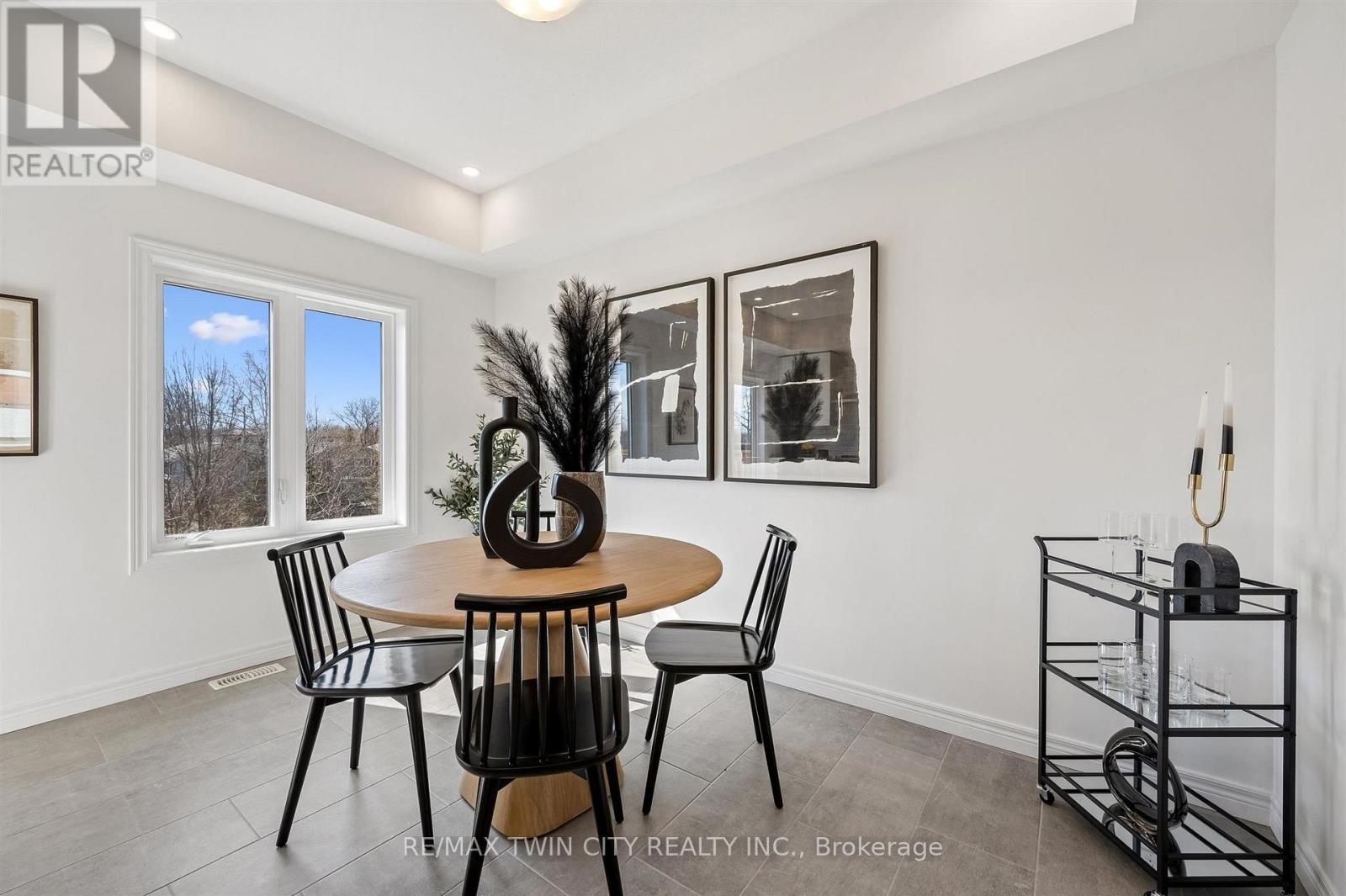 14 Sora Lane, Guelph, Ontario  N1E 0T4 - Photo 13 - X13653250