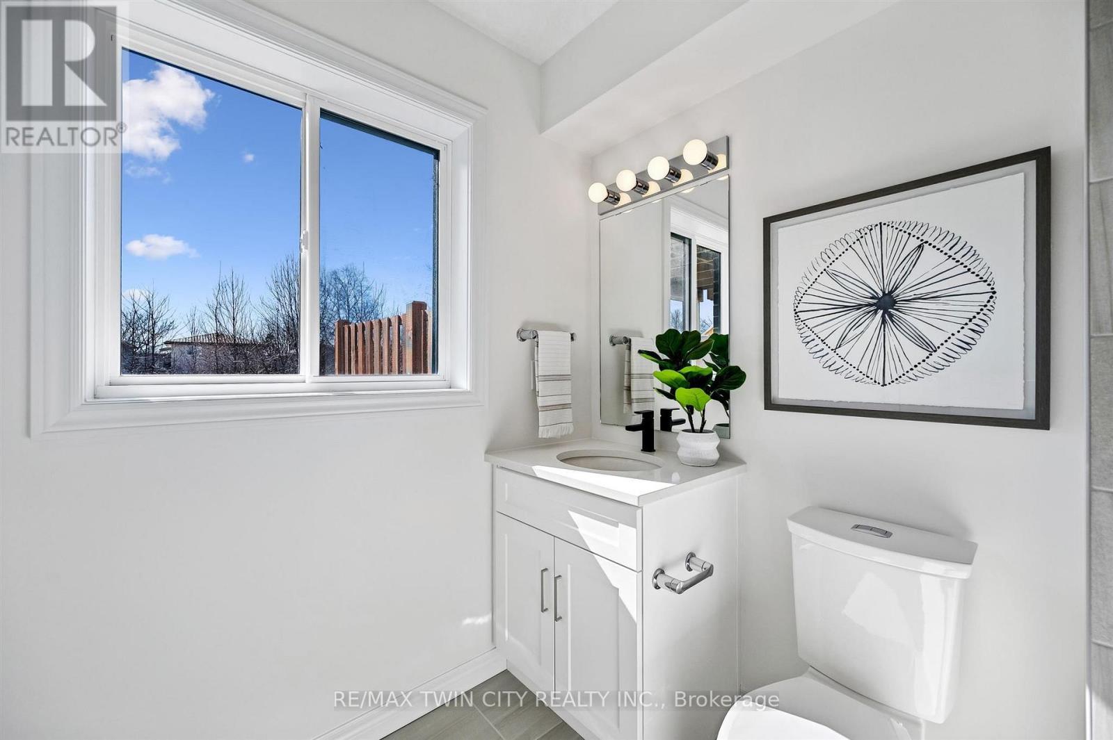 14 Sora Lane, Guelph, Ontario  N1E 0T4 - Photo 35 - X13653250