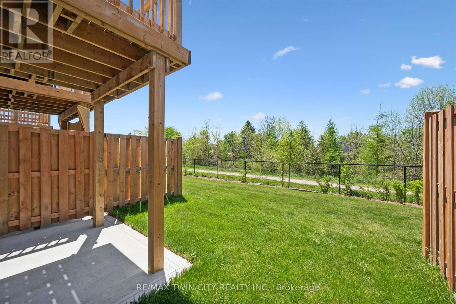 14 Sora Lane, Guelph, Ontario  N1E 0T4 - Photo 40 - X13653250