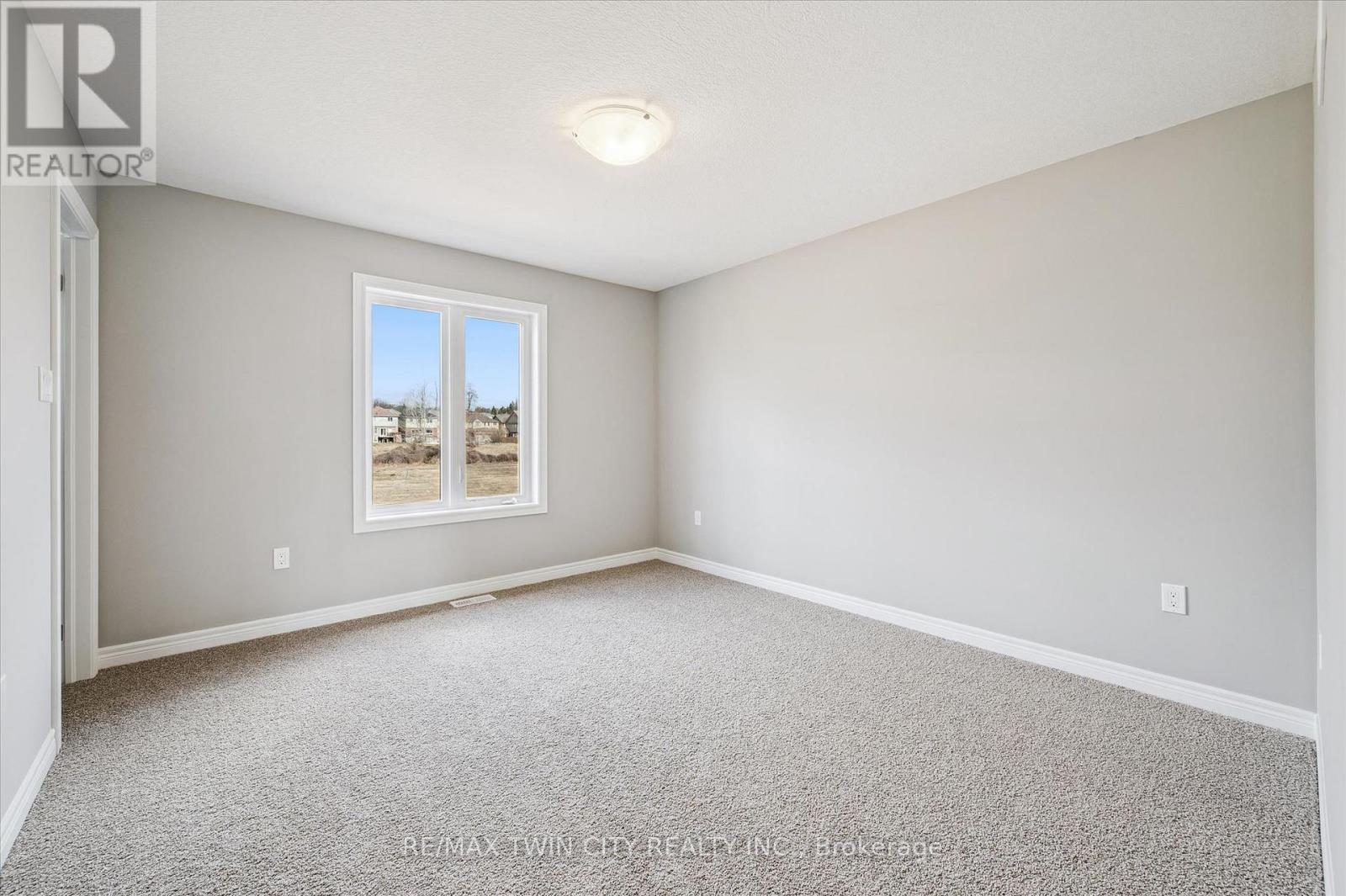27 Sora Lane, Guelph, Ontario  N1E 0T4 - Photo 25 - X13653256