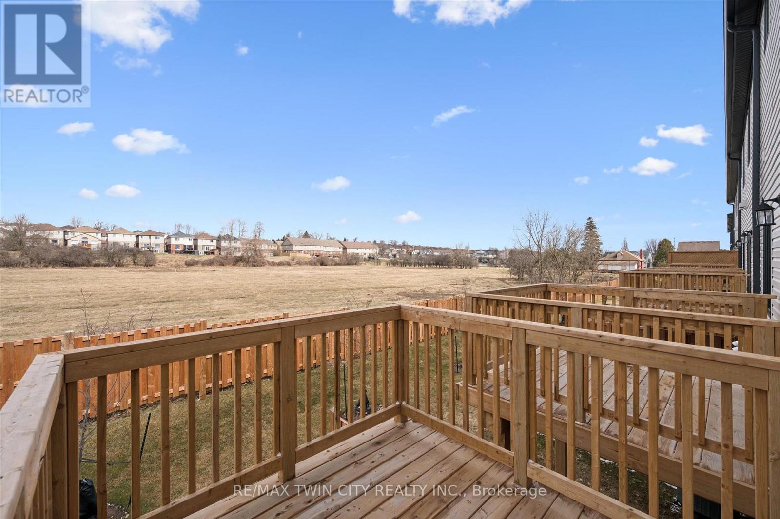 27 Sora Lane, Guelph, Ontario  N1E 0T4 - Photo 34 - X13653256
