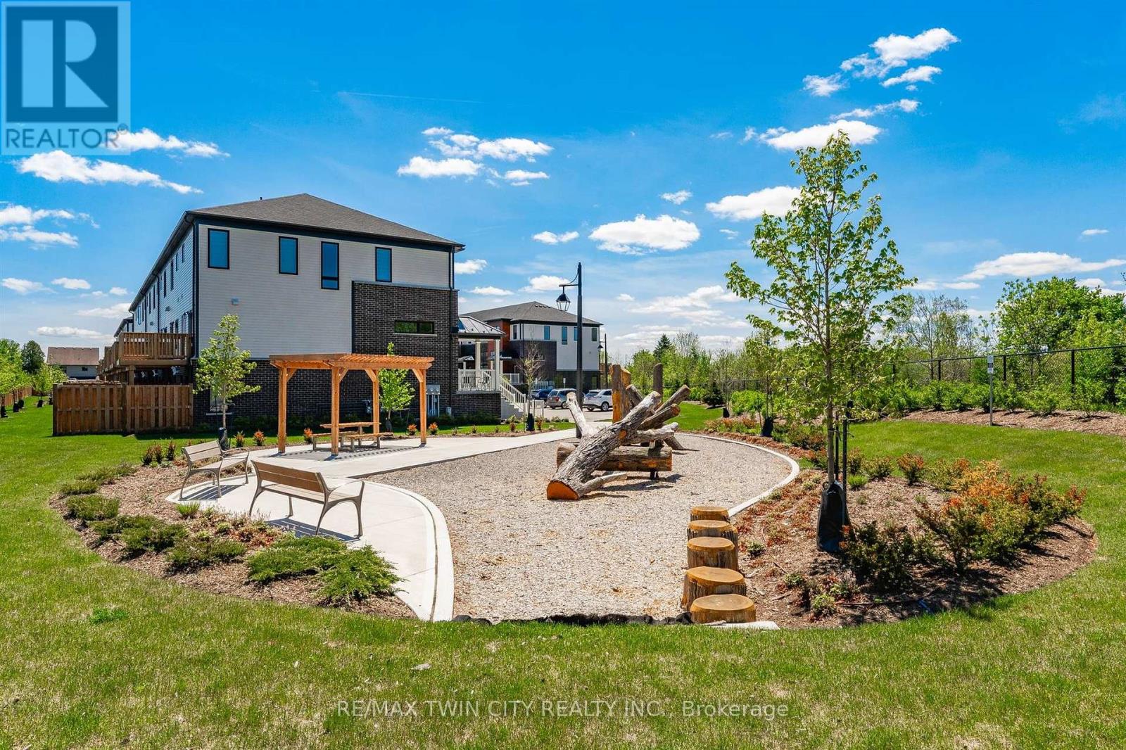 27 Sora Lane, Guelph, Ontario  N1E 0T4 - Photo 42 - X13653256