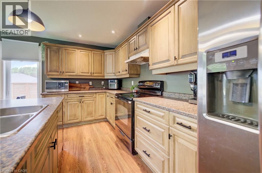 325 Mill Street, Palmerston, Ontario  N0G 2P0 - Photo 9 - 40843665