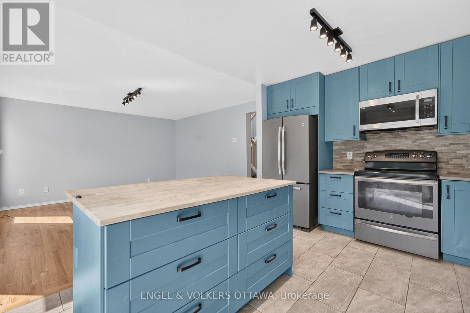 2123 Esprit Drive, Ottawa, Ontario  K4A 4K2 - Photo 17 - X13653284