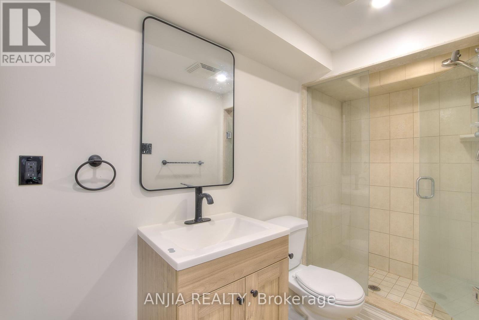 Basement - 16 Clarkhill Street, Toronto, Ontario  M2R 2G7 - Photo 10 - C13653298
