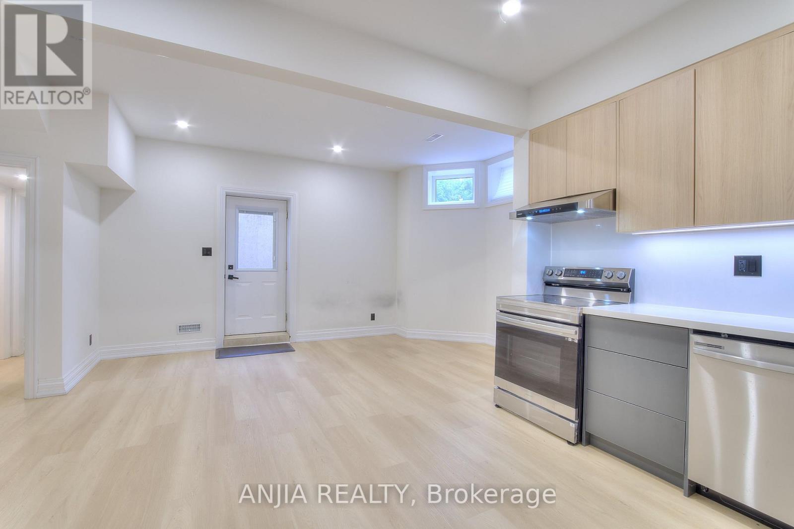 Basement - 16 Clarkhill Street, Toronto, Ontario  M2R 2G7 - Photo 8 - C13653298
