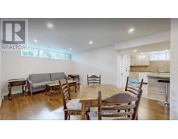 36 AURORA HEIGHTS DRIVE, Aurora, Ontario