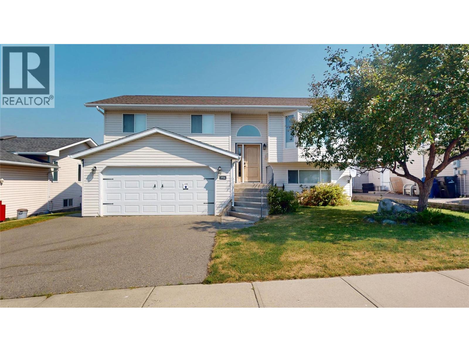 1916 12 Street N, Cranbrook, British Columbia